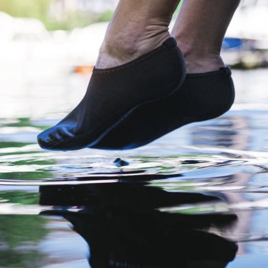 Swim Shoes - AquaGrip - Sulje napsauttamalla kuva