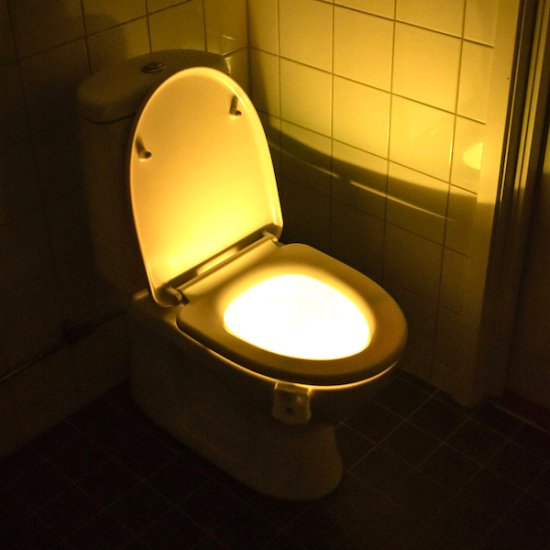 LED valaistus WC:hen - Sulje napsauttamalla kuva