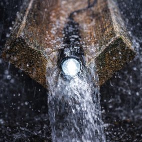 LED-taskulamppu - ladattava (USB)