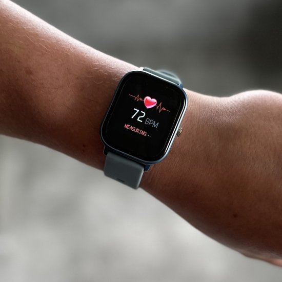 Smartwatch PRO - Sulje napsauttamalla kuva