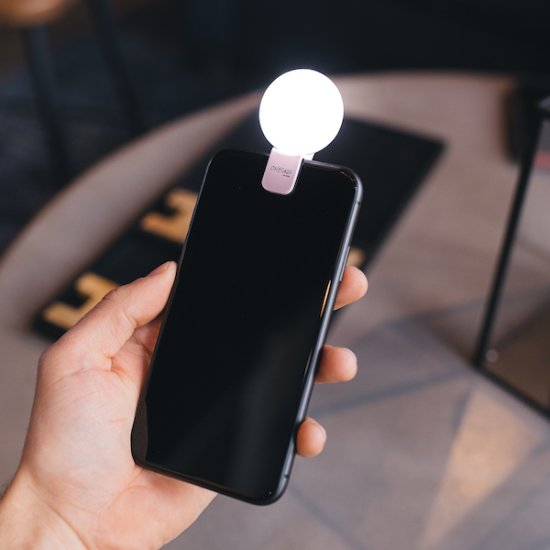 LED-selfie-lamppu - Sulje napsauttamalla kuva
