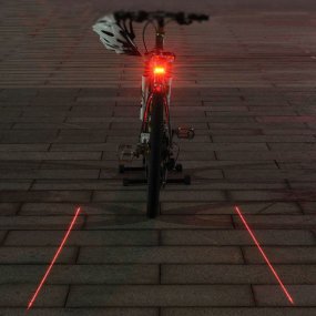 Polkupyörän lamppu laserilla