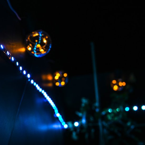 Itsekiinnittyvä LED-valaistus (3 m) - Sulje napsauttamalla kuva