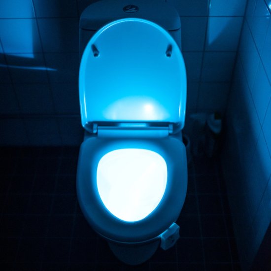 LED valaistus WC:hen - Sulje napsauttamalla kuva