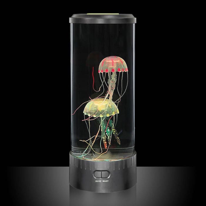 LED -lamppu meduusalla