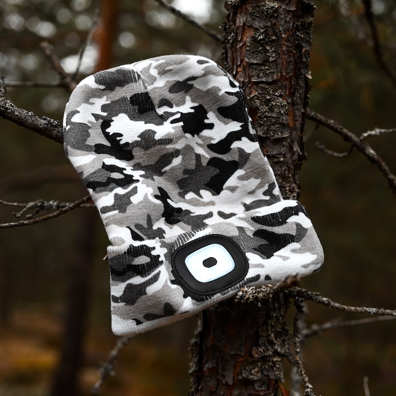 Luen LED Beanie